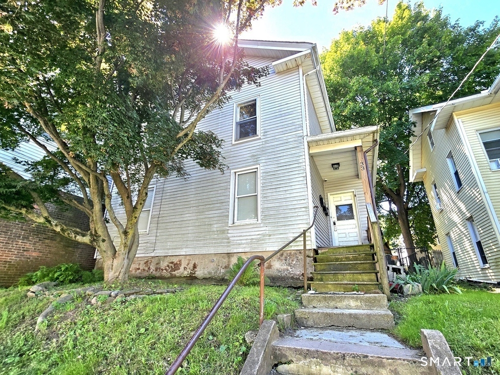 33 Olive Street - Photo 0