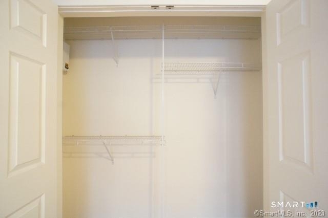 44 Stuart Avenue - Photo 7