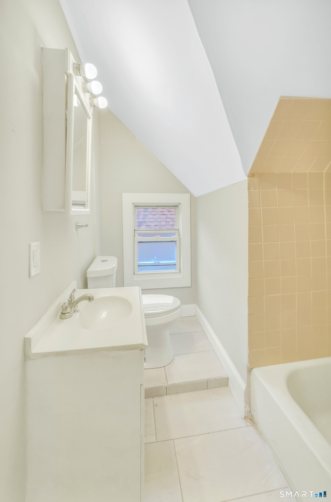 76 Thompson Street - Photo 1