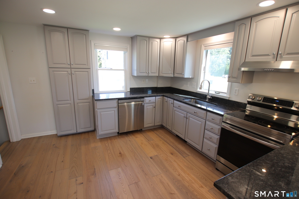 112 Pratt Street - Photo 6