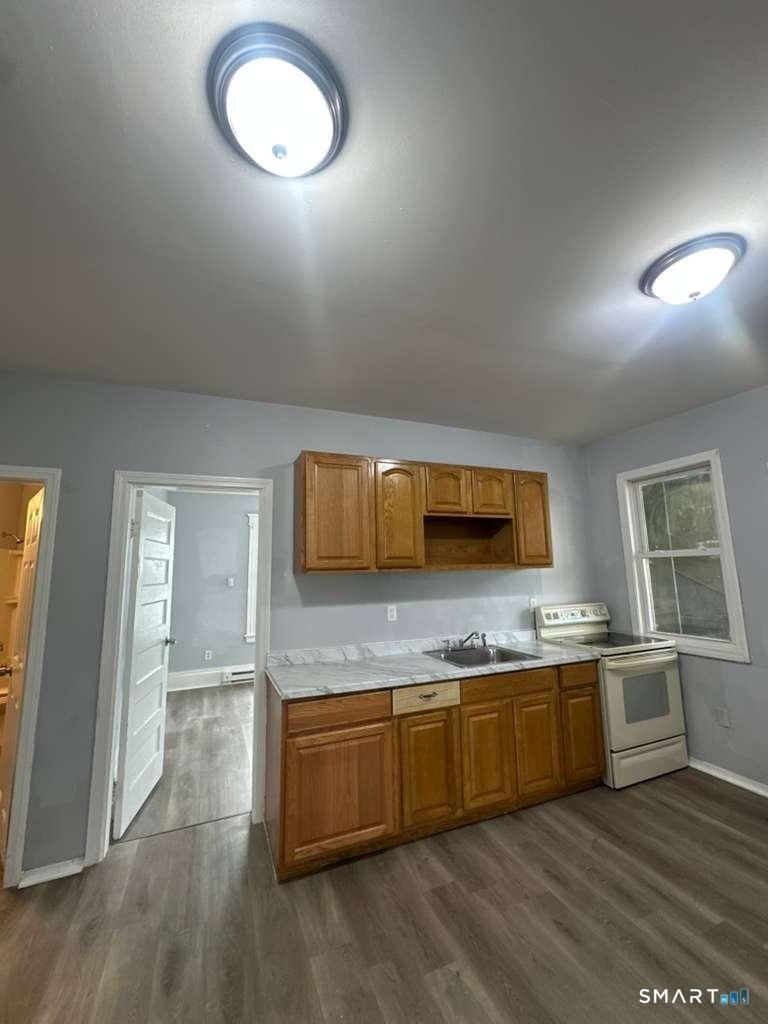 157 Lounsbury Street - Photo 5