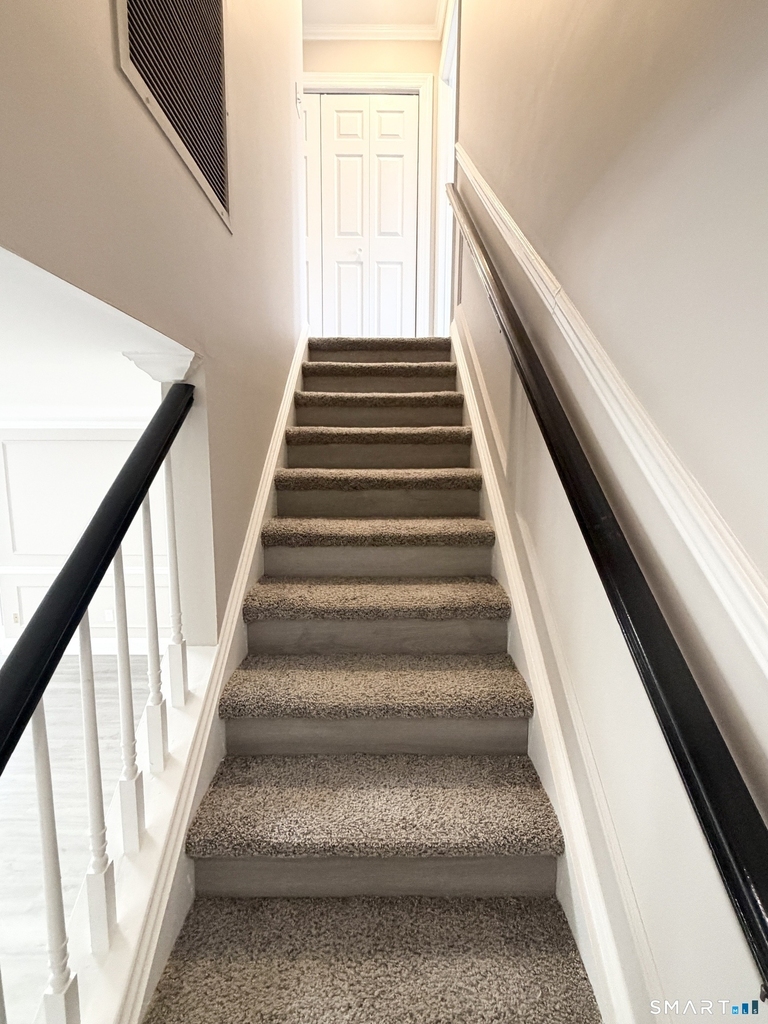 1414 Whitney Avenue - Photo 18