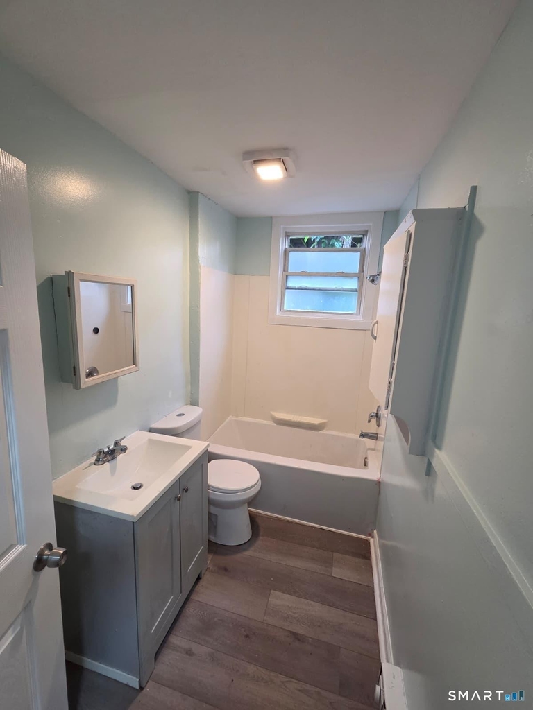 46 Washington Street - Photo 2