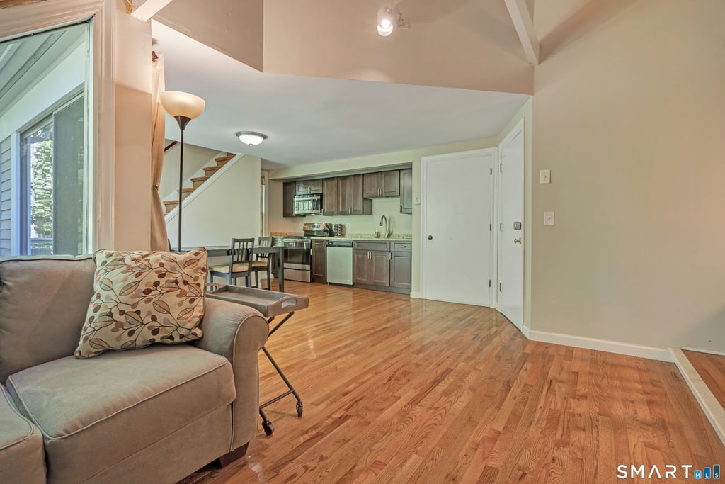 6 River Colony - Photo 5