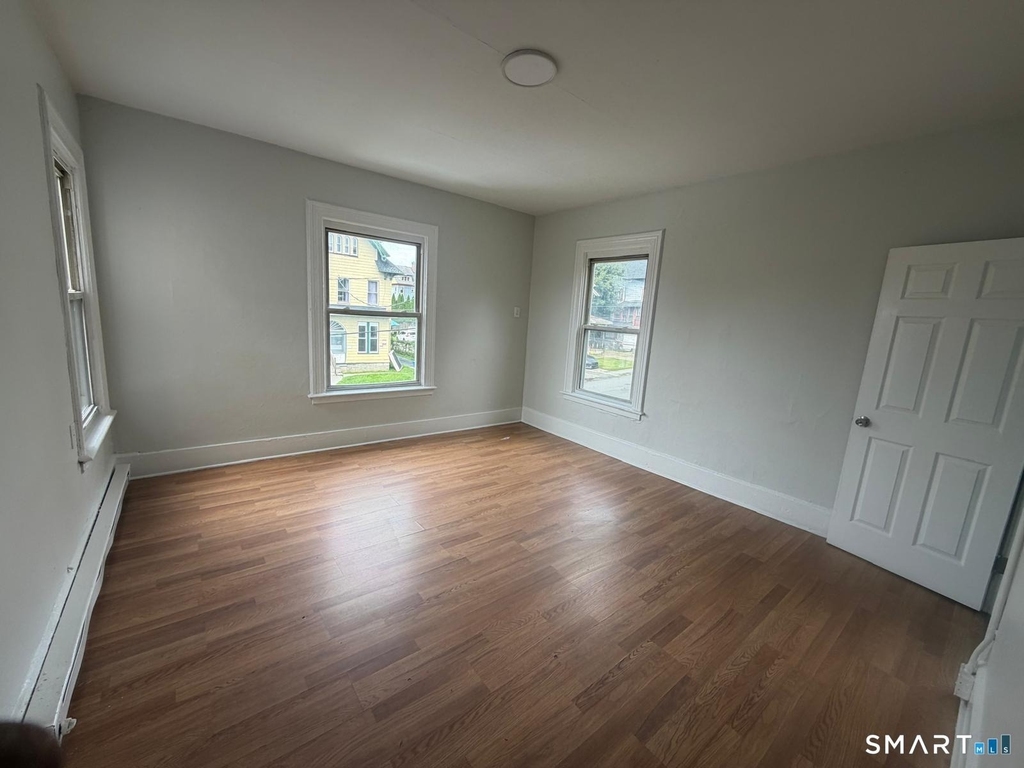 144 Prospect Street - Photo 4