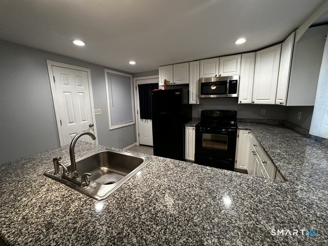 4 Eastview Drive - Photo 1