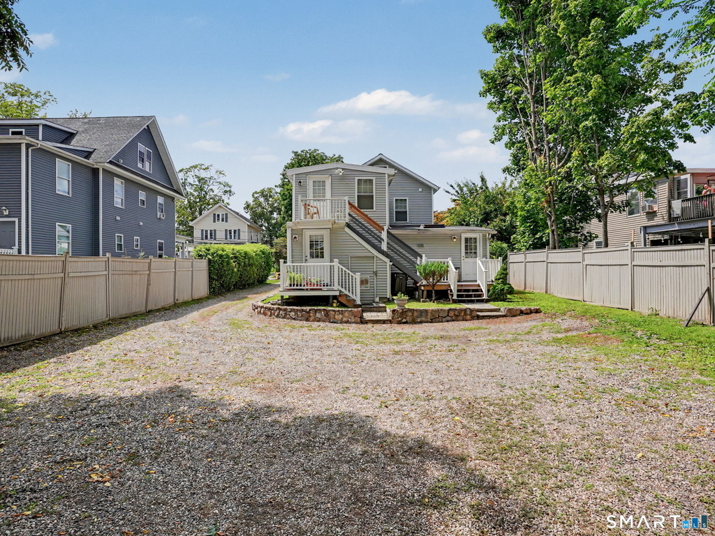 14 Center Avenue - Photo 15