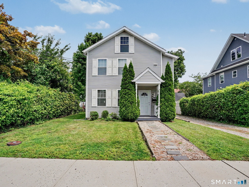 14 Center Avenue - Photo 0