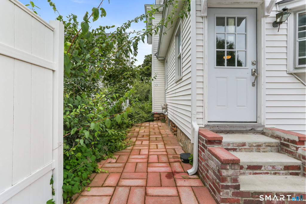104 Thornton Street - Photo 35