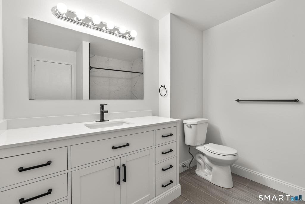 122 E Putnam Avenue - Photo 9