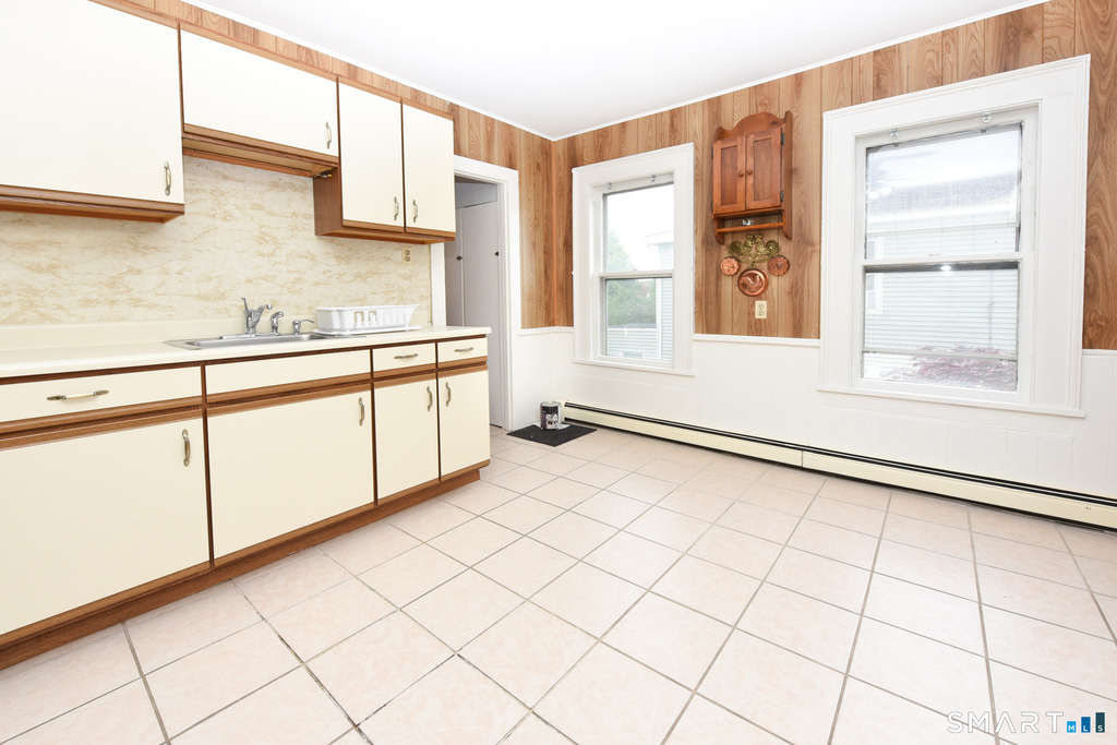 114 Jones Avenue - Photo 5