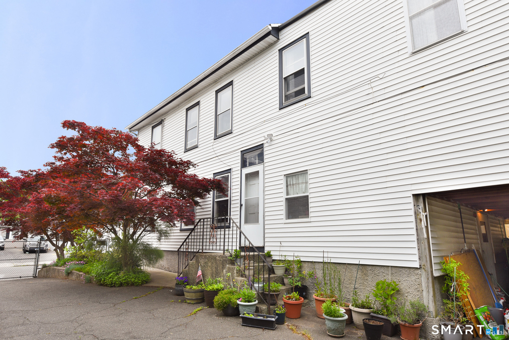 114 Jones Avenue - Photo 2