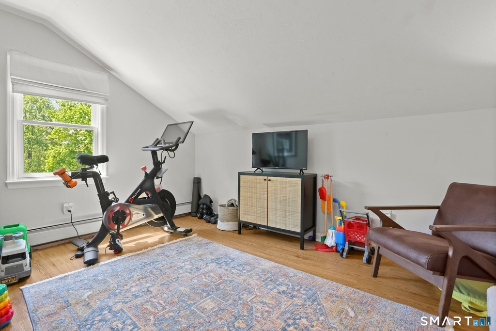 12 Thomes Street - Photo 11
