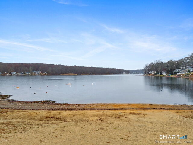 8 Auburn Trail - Photo 38