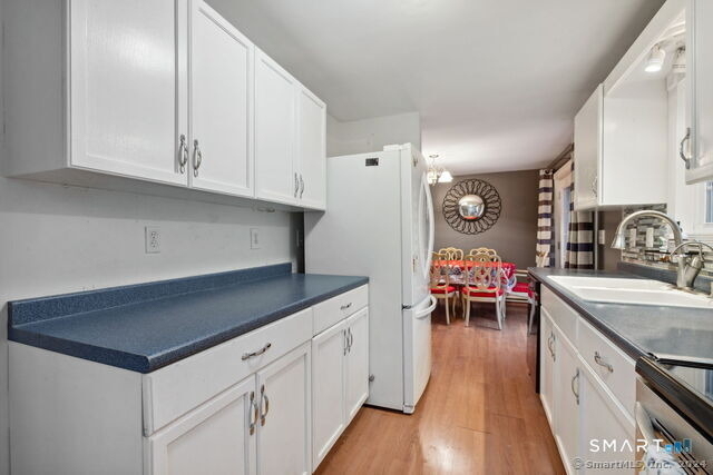 8 Auburn Trail - Photo 12
