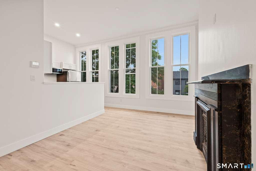 542 Main Street - Photo 8
