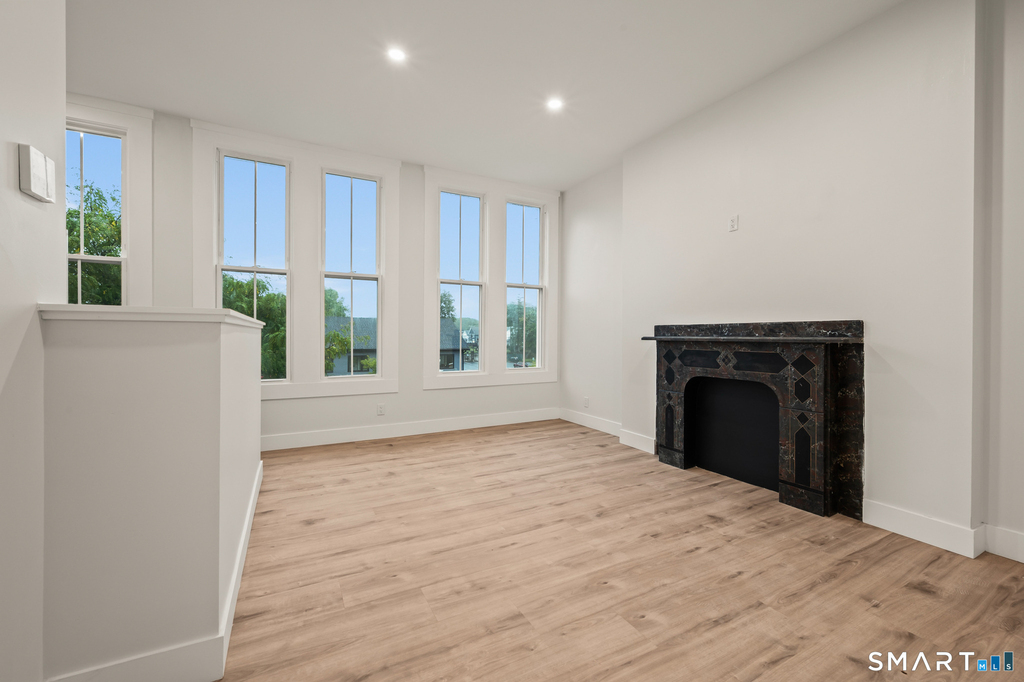 542 Main Street - Photo 6