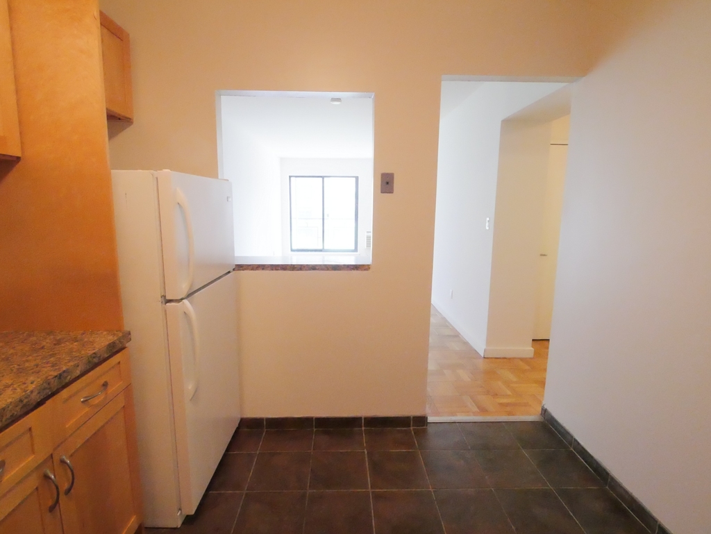 171 East 89th Street - Photo 5