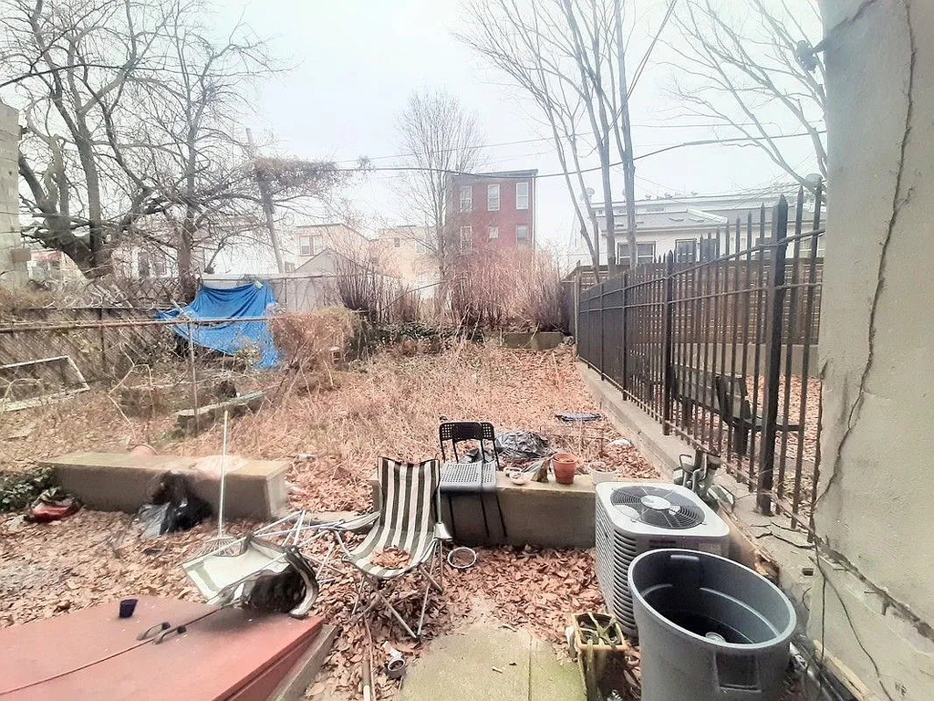 302 Sumpter Street - Photo 10