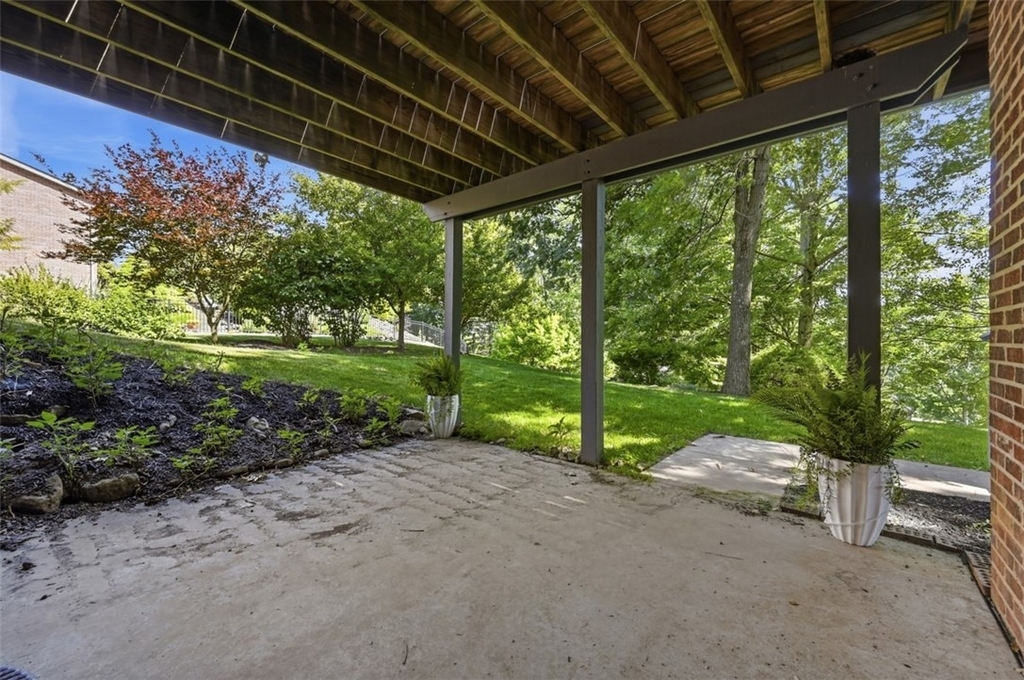 112 Ontario Ct - Photo 38