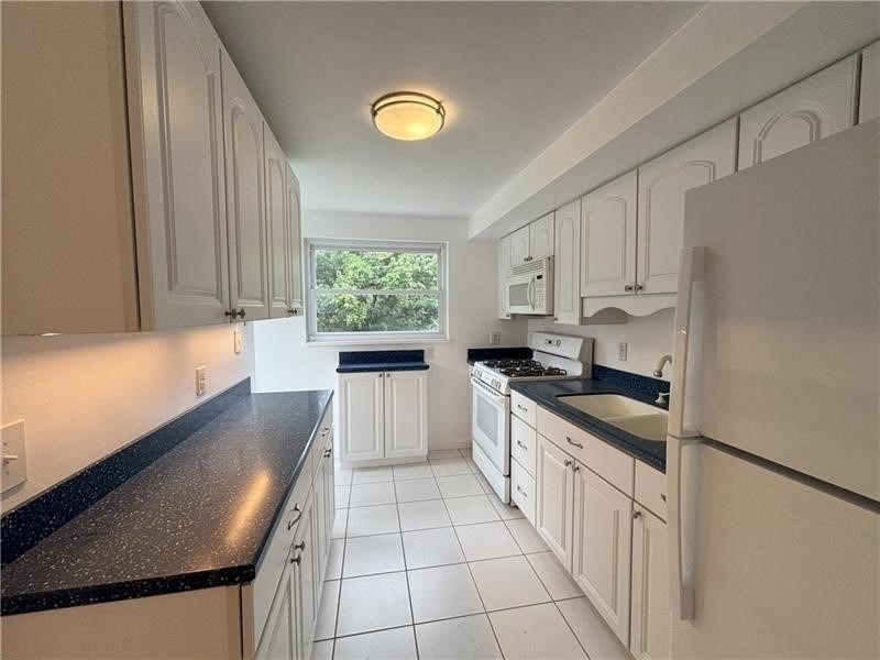 11 Meadowbrook Ave - Photo 9