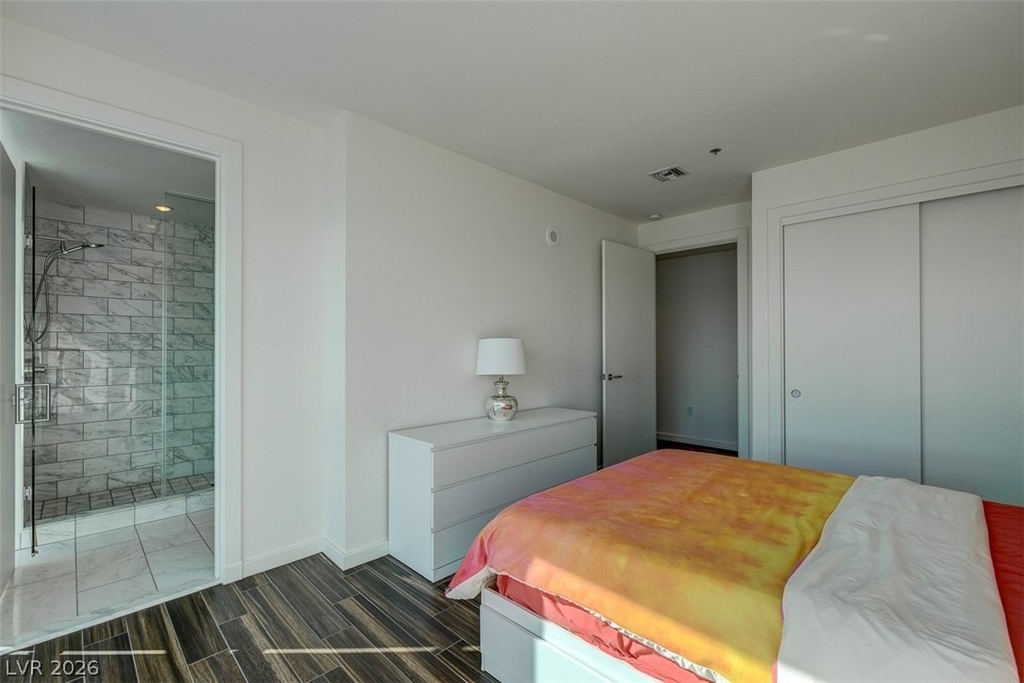 4471 Dean Martin Drive - Photo 18