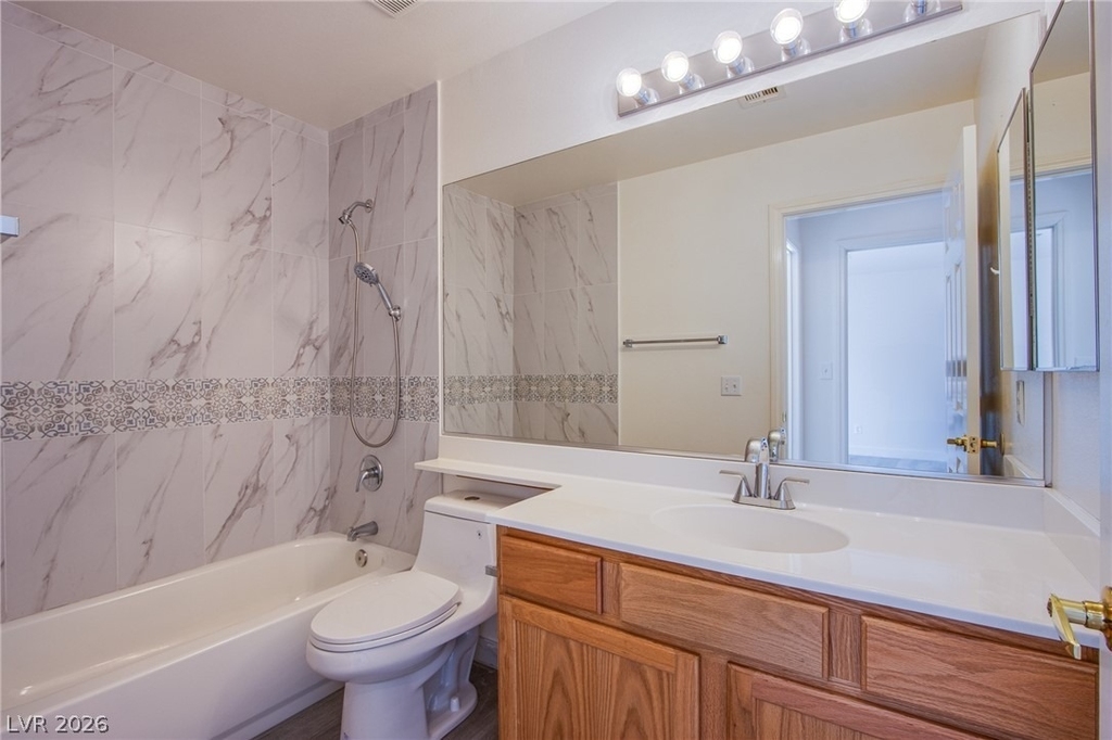 10537 Redwood Ash Avenue - Photo 19
