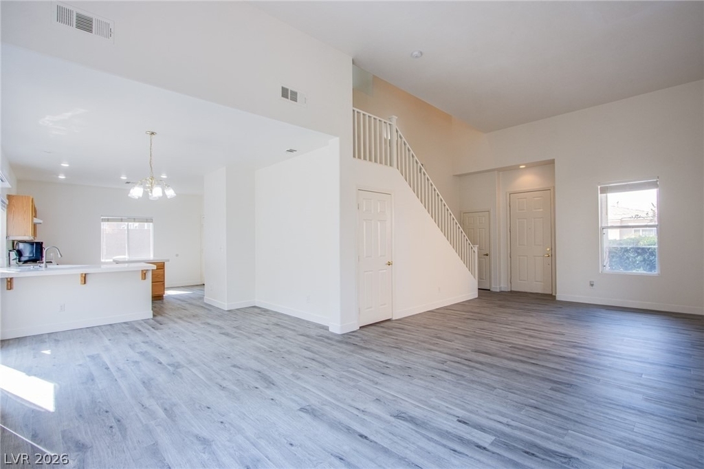 10537 Redwood Ash Avenue - Photo 9