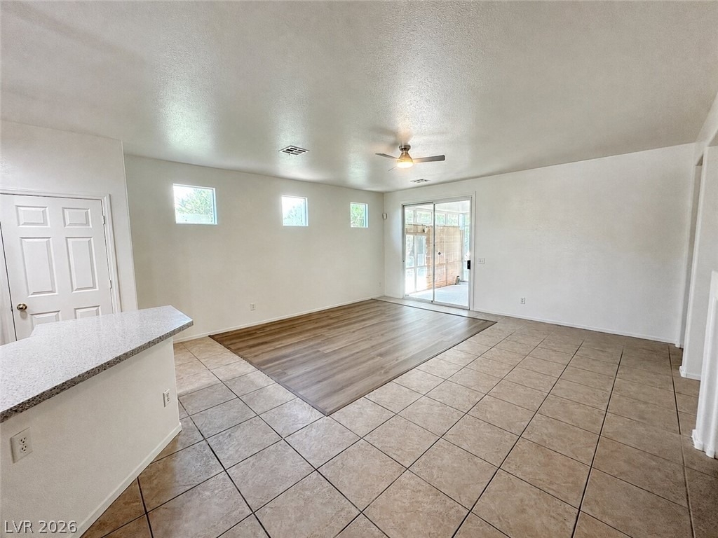 10912 Golden Birch Place - Photo 2