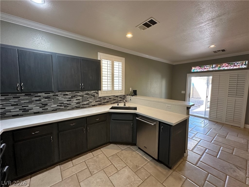 7115 Hedgemaple Court - Photo 4