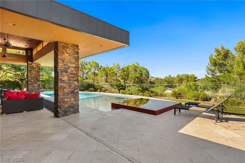 2 Castle Oaks Court - Photo 48
