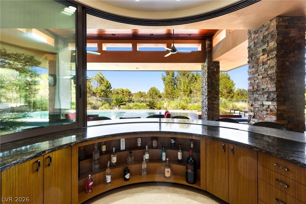 2 Castle Oaks Court - Photo 12