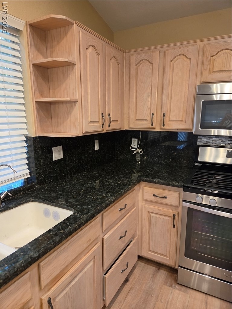 7757 Foredawn Drive - Photo 14