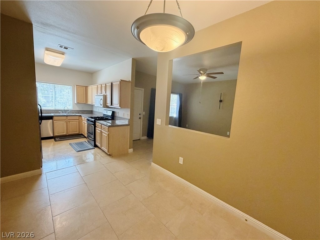 5250 S Rainbow Boulevard - Photo 7