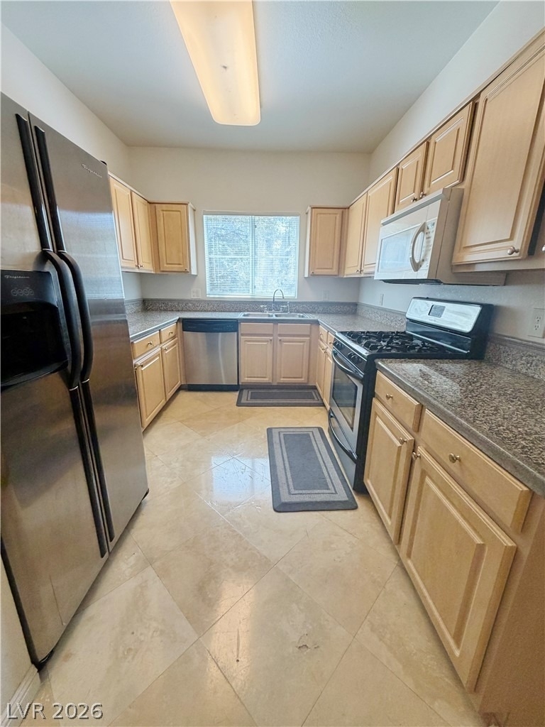 5250 S Rainbow Boulevard - Photo 9