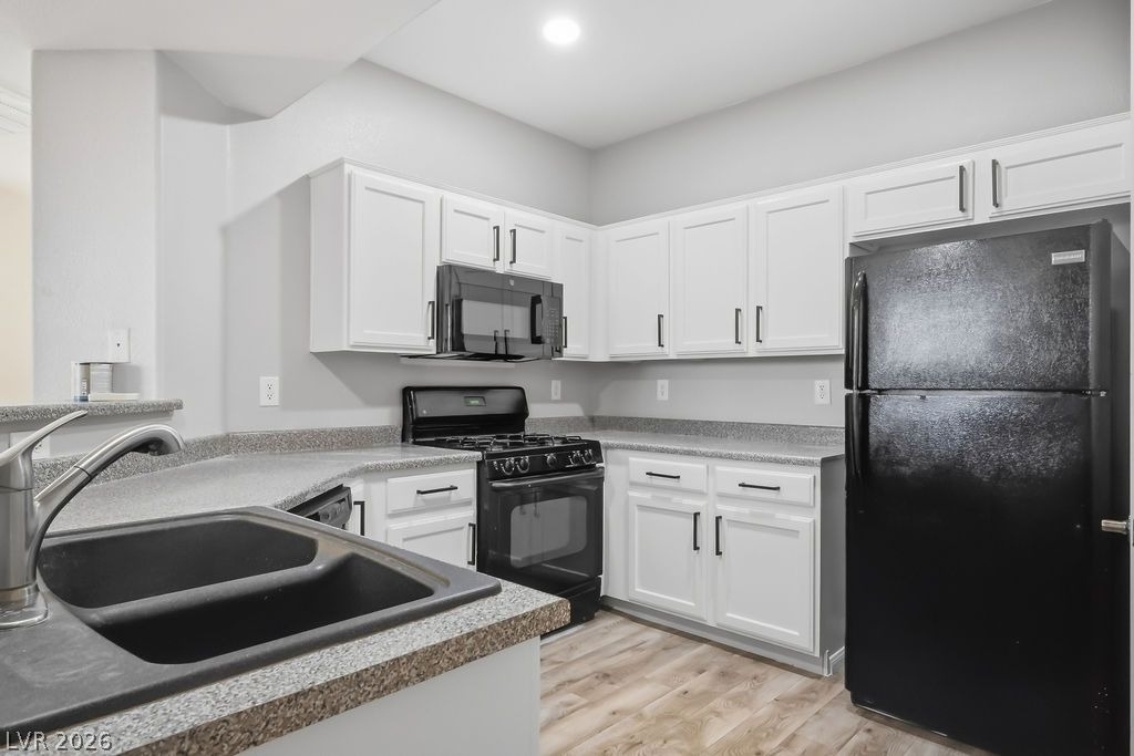 5855 Valley Drive - Photo 9