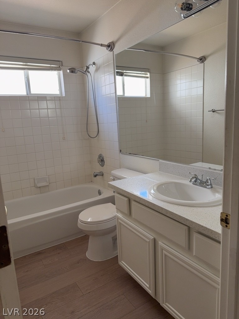 208 Mazatlan Street - Photo 10