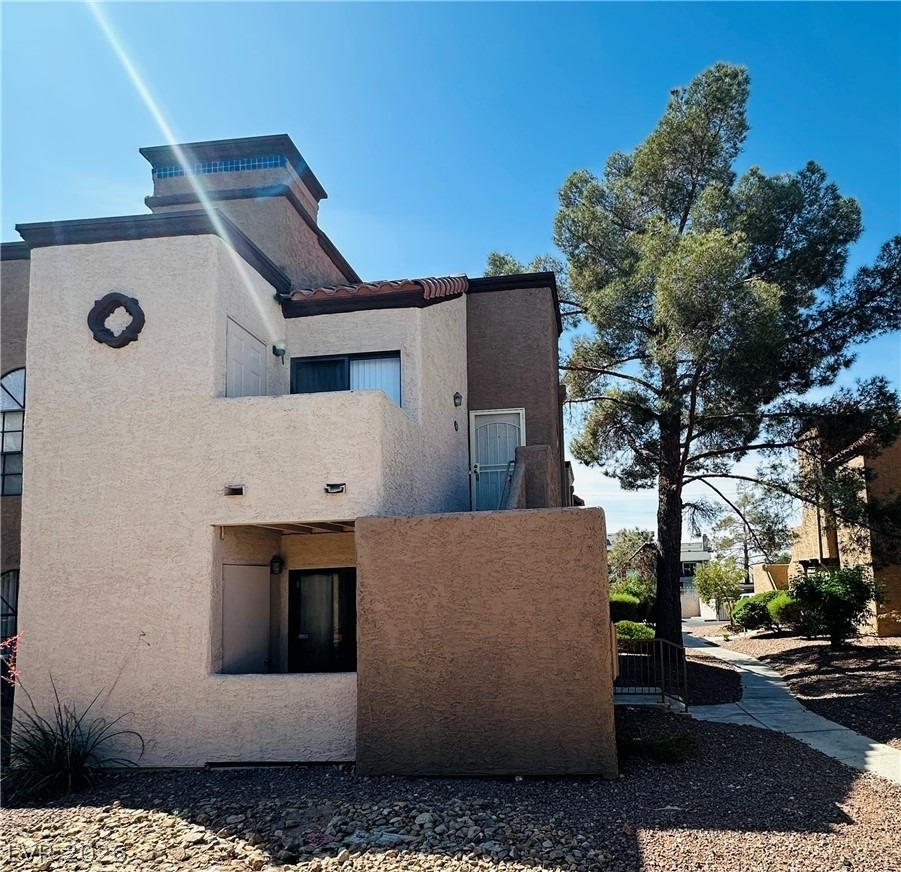 2977 Juniper Hills Boulevard - Photo 1