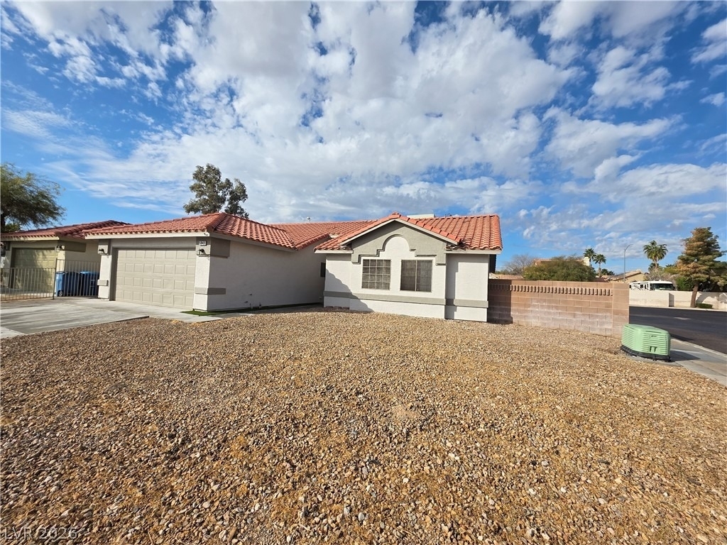 5843 Berry Hill - Photo 4
