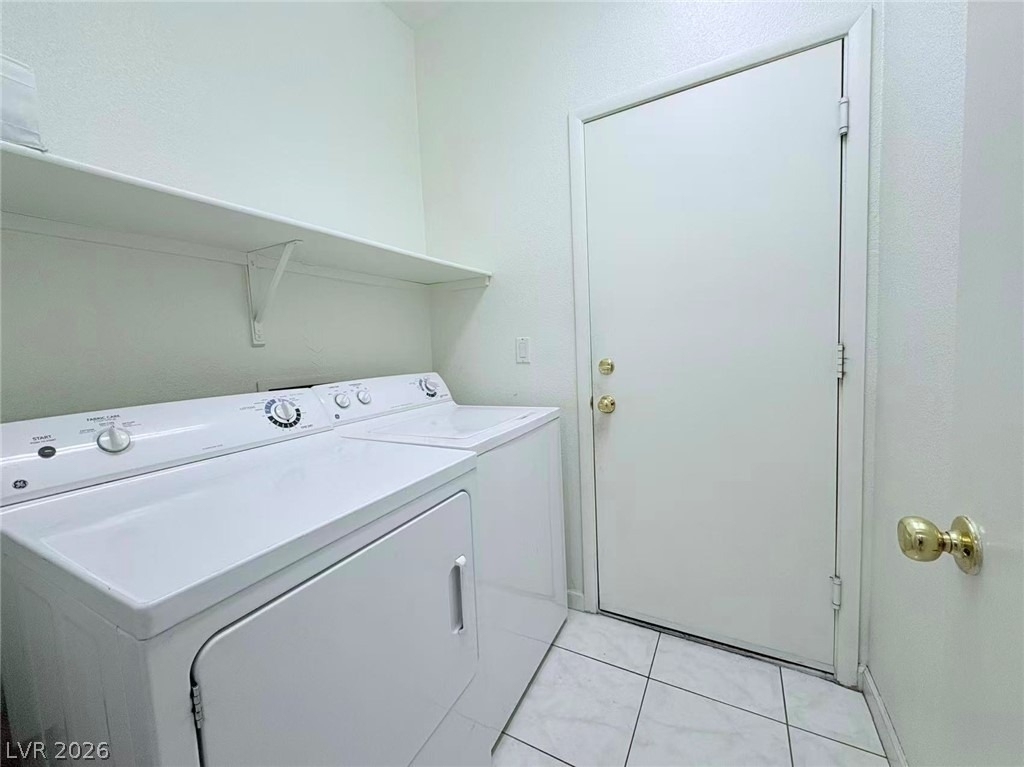 10662 Foggy Glen Avenue - Photo 9