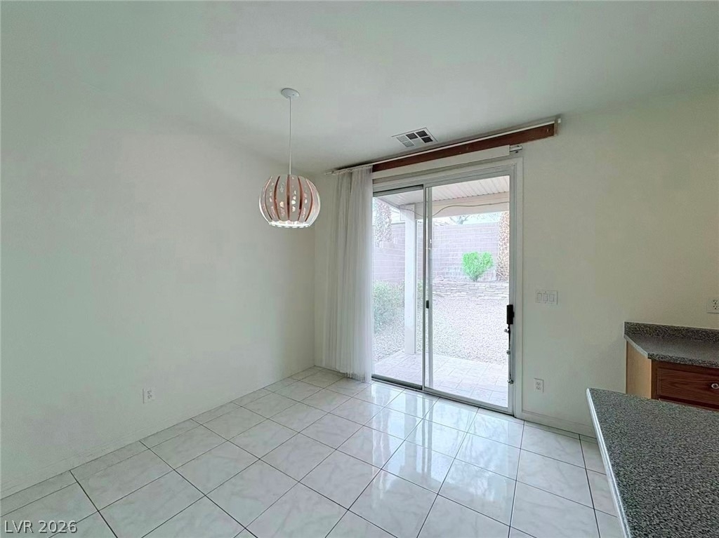 10662 Foggy Glen Avenue - Photo 3