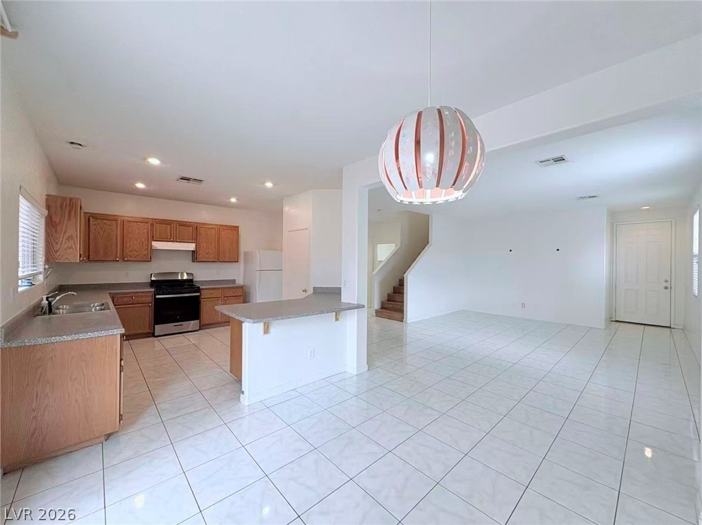 10662 Foggy Glen Avenue - Photo 2
