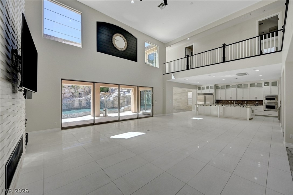 89 Olympia Chase Drive - Photo 3