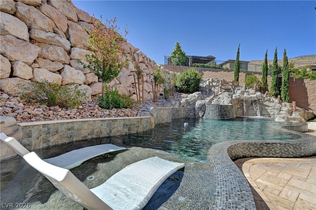 89 Olympia Chase Drive - Photo 49