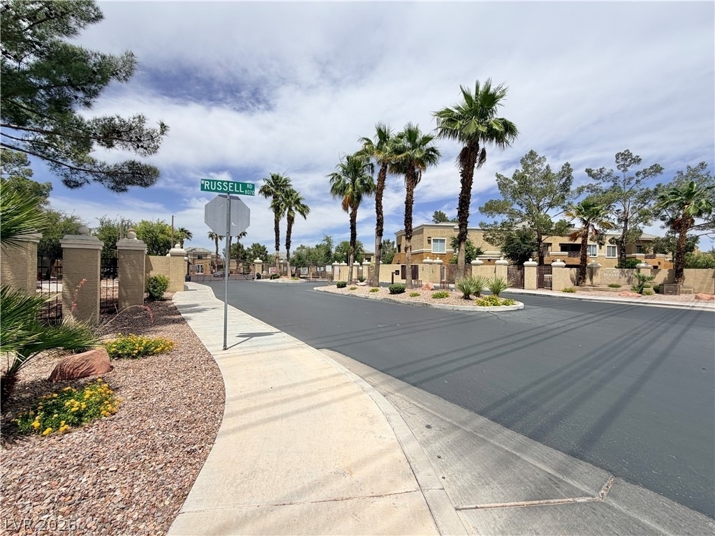 8070 W Russell Road - Photo 17