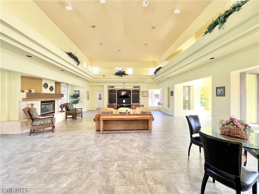 8070 W Russell Road - Photo 25