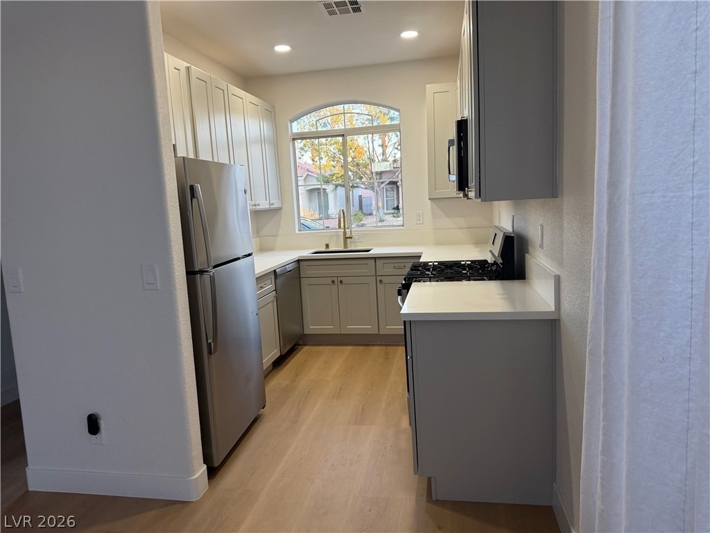 1408 Hometown Avenue - Photo 7