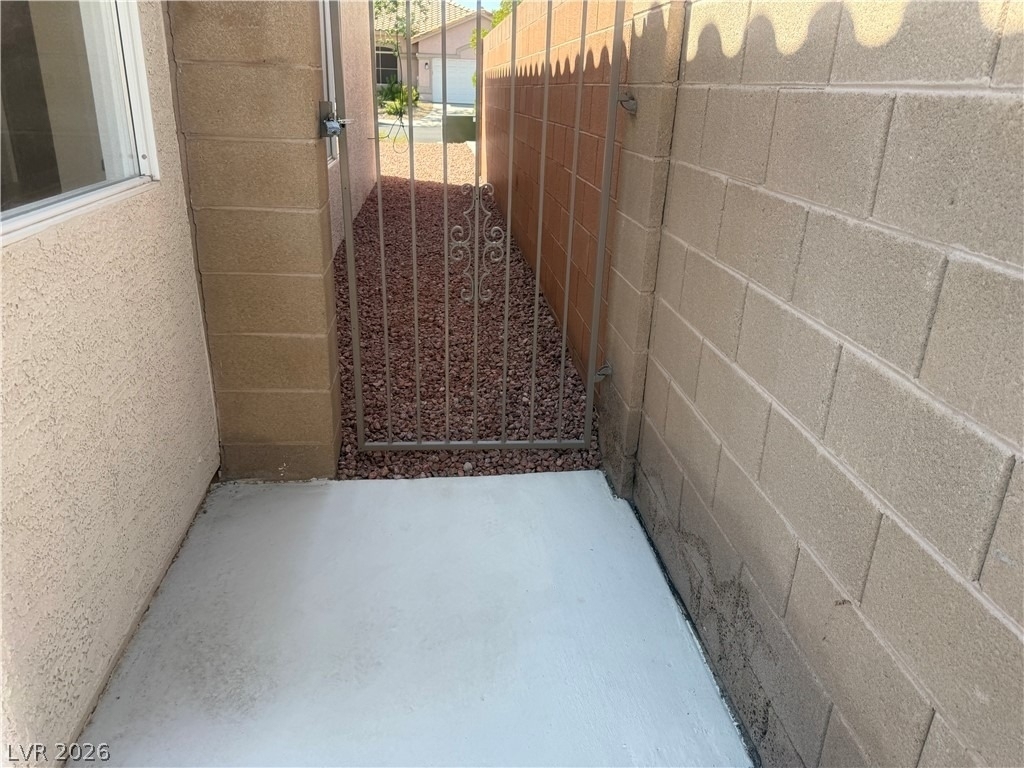 1408 Hometown Avenue - Photo 33