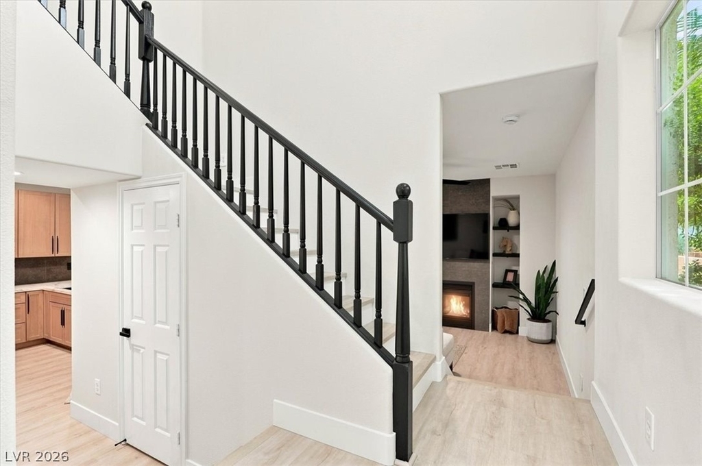 232 Friendly Court - Photo 4