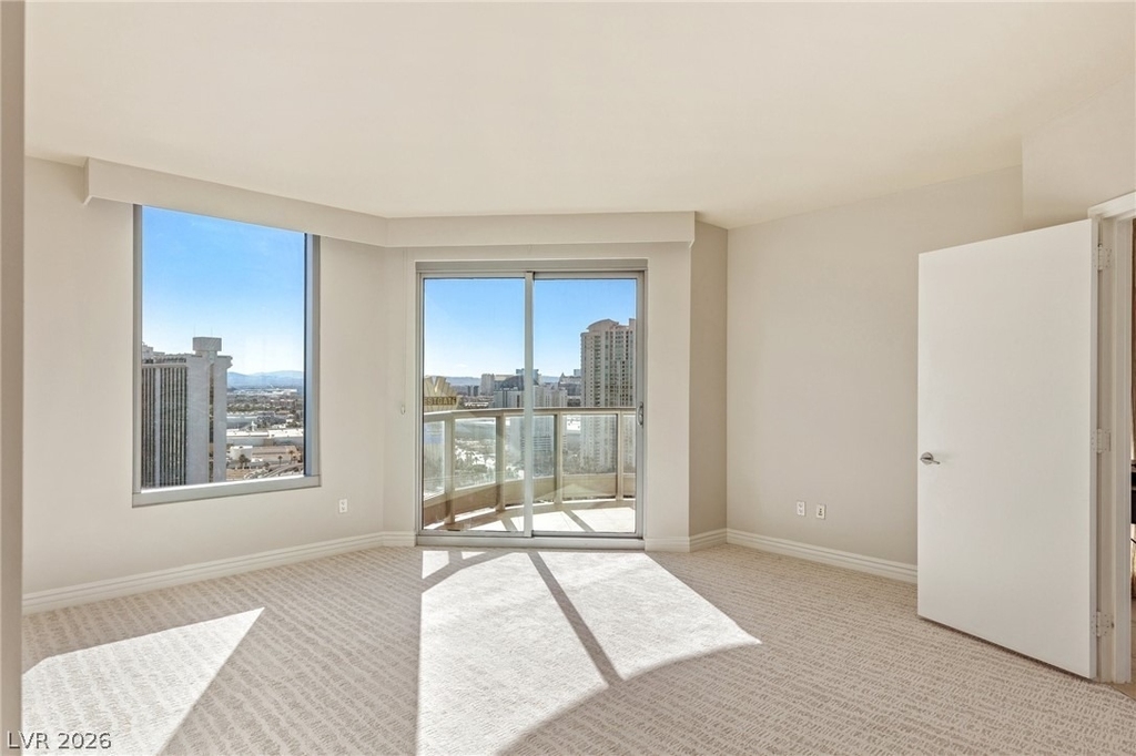 322 Karen Avenue - Photo 10